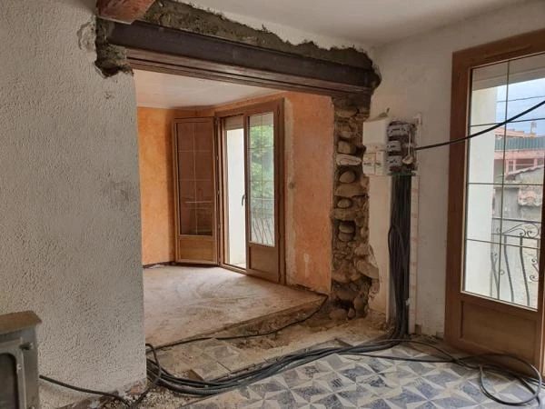 Ouverture de façade et plancher à Bompas